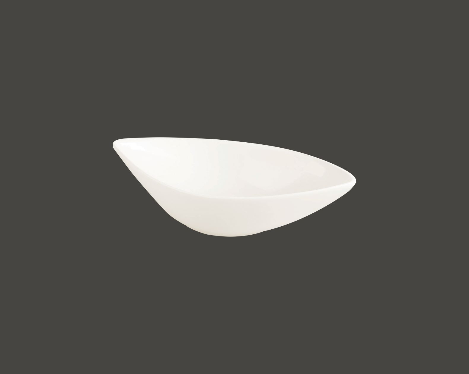 MNSB34 Салатник овальный  21х12h=5.2см., (340мл)34 cl., фарфор, Minimax, RAK Porcelain, ОАЭ